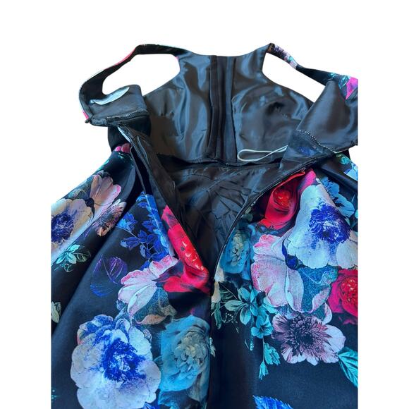 Dear Moon Floral Halter Dress - Size 3 - Picture 9 of 16